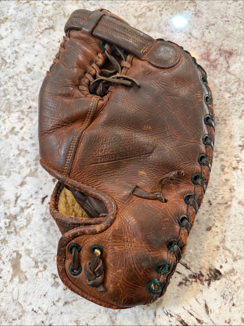 1940s Vintage 3 Finger Trapper Baseball Mitt Pat. 2281315 Rawlings Style Antique